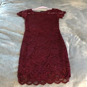 Maroon skin tight dress